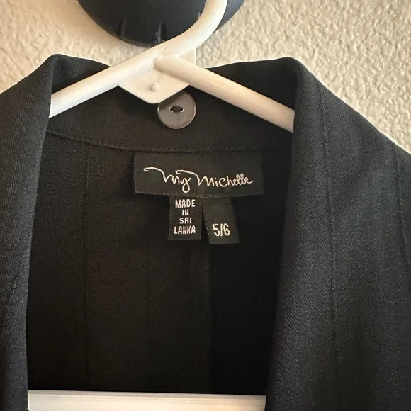 Black Striped blazer with skirt | size 5/6 - Picture 5 of 7